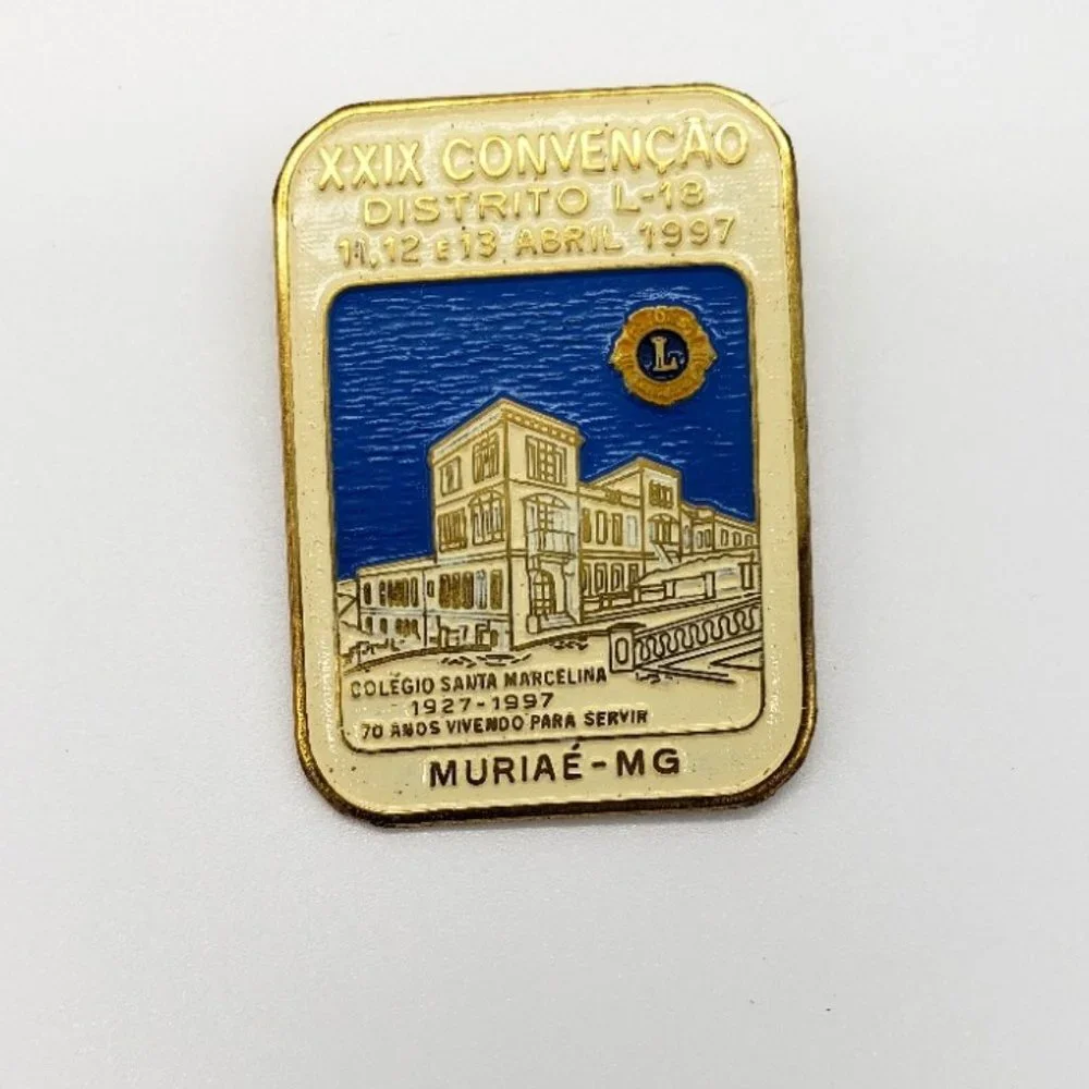 Lions Club XXIX Convencao Distrito L 18 1997 Muriae MG Pin NWT